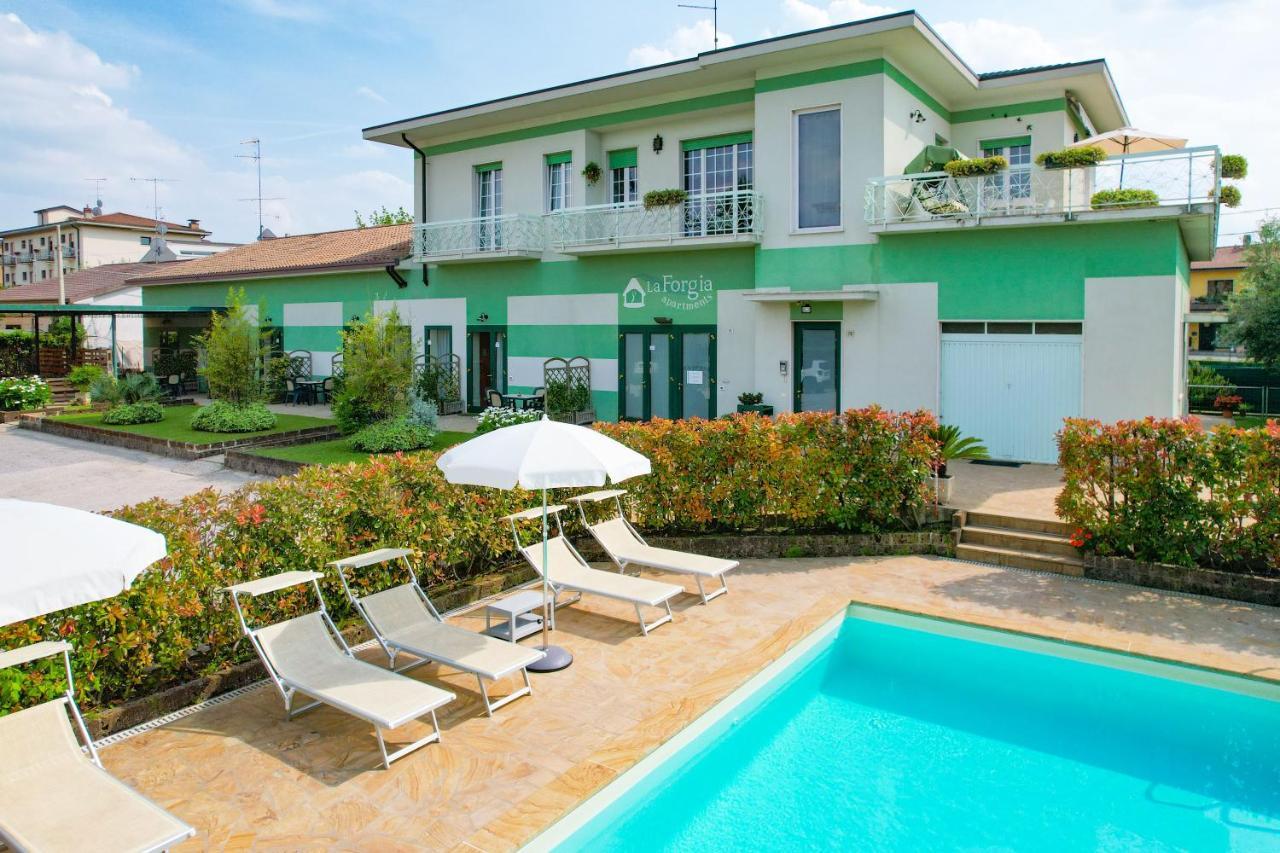 La Forgia Apartments بسكييرا ديل غاردا المظهر الخارجي الصورة